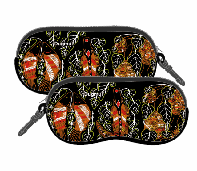 Graham Kenyon Sunglasses Case with zip closure and clip